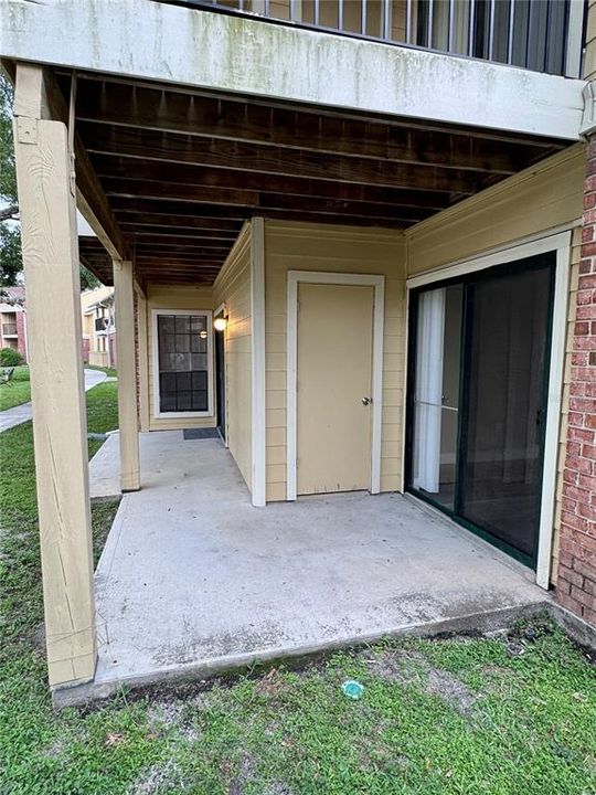 For Rent: $1,450 (1 beds, 1 baths, 684 Square Feet)