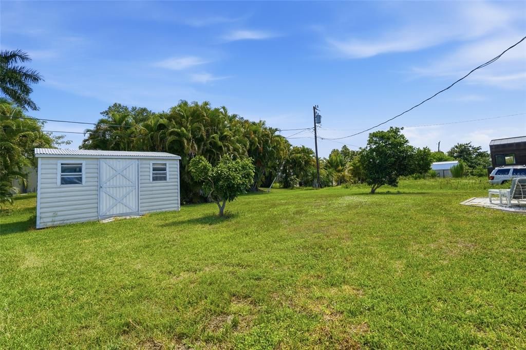 For Sale: $210,000 (3 beds, 2 baths, 1415 Square Feet)