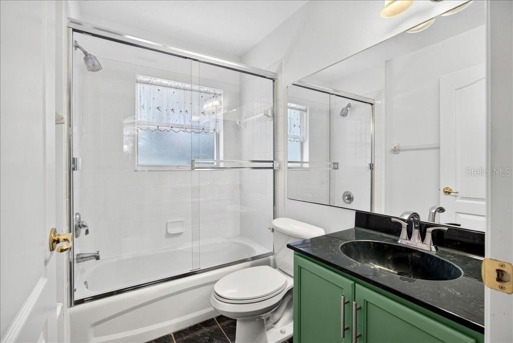 For Sale: $359,000 (3 beds, 2 baths, 1488 Square Feet)