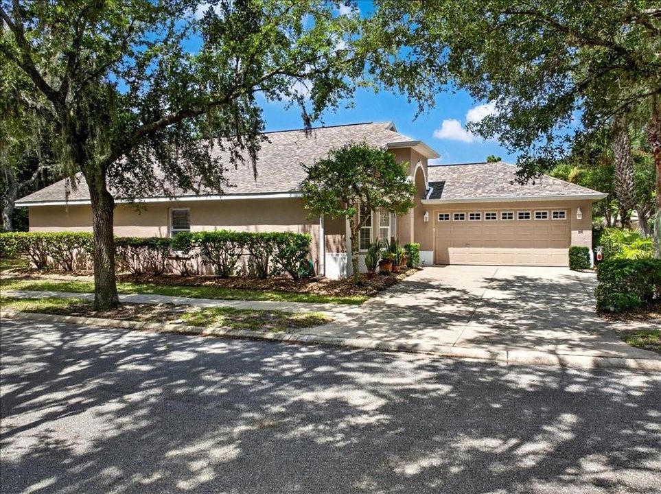 For Sale: $359,000 (3 beds, 2 baths, 1488 Square Feet)