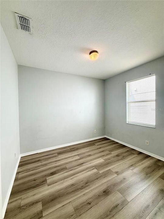 For Rent: $2,500 (4 beds, 2 baths, 1828 Square Feet)