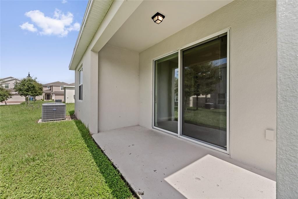 For Sale: $283,000 (4 beds, 2 baths, 1495 Square Feet)