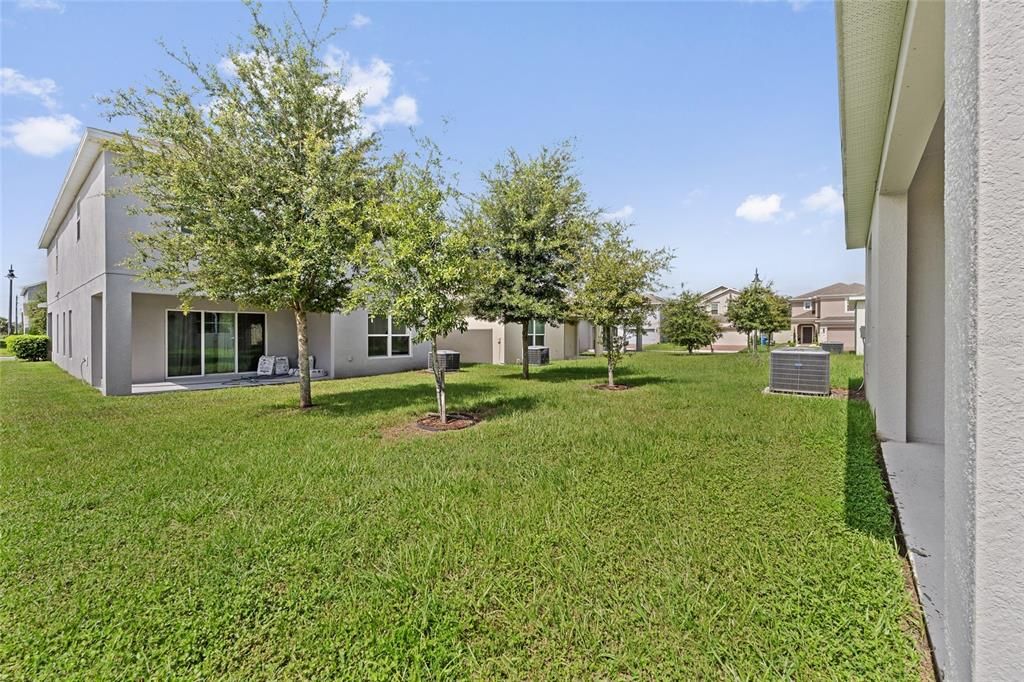 For Sale: $283,000 (4 beds, 2 baths, 1495 Square Feet)