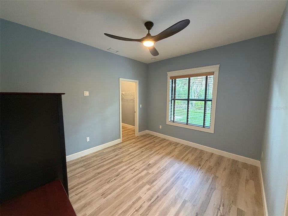 For Sale: $525,000 (3 beds, 2 baths, 1812 Square Feet)