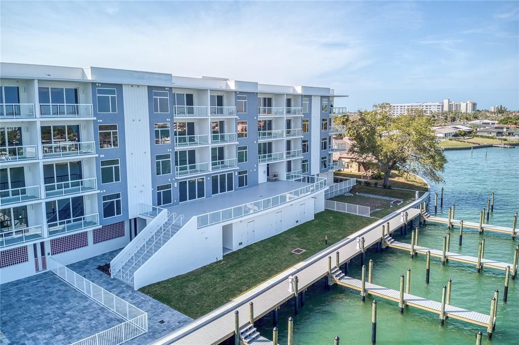 For Rent: $5,500 (4 beds, 2 baths, 2315 Square Feet)