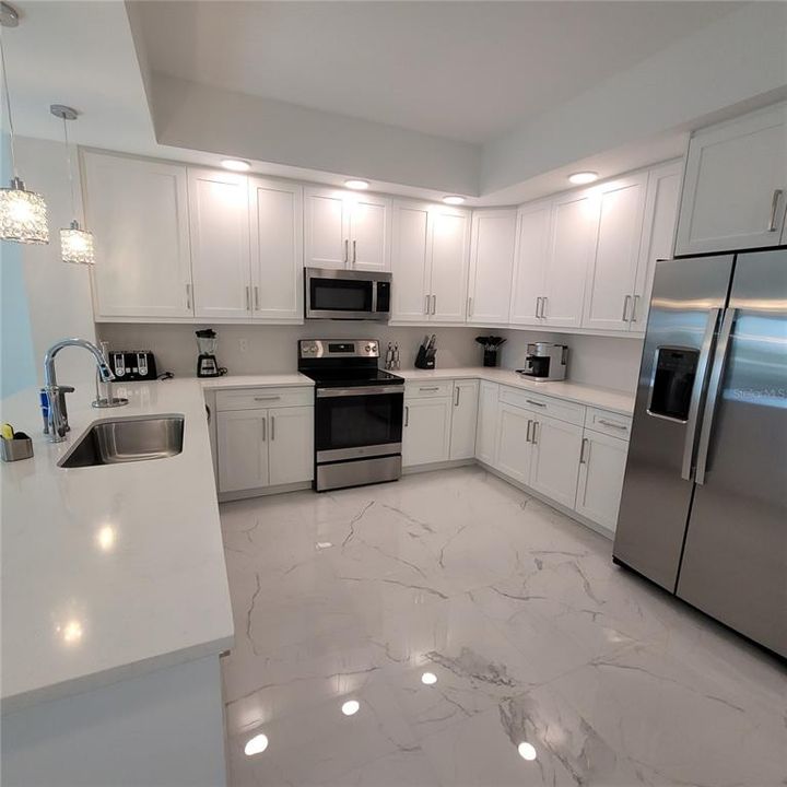 For Rent: $5,500 (4 beds, 2 baths, 2315 Square Feet)