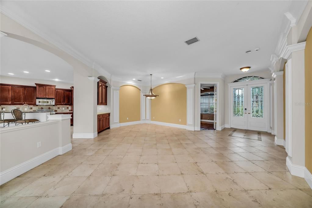 En Venta: $865,000 (4 camas, 3 baños, 3045 Pies cuadrados)