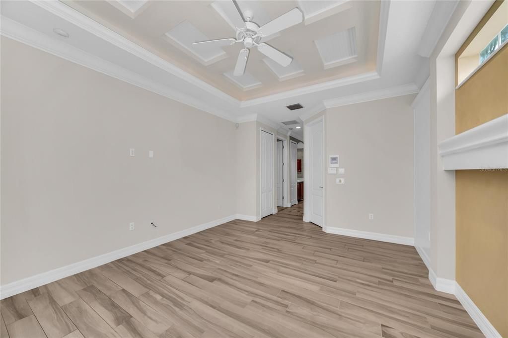 En Venta: $865,000 (4 camas, 3 baños, 3045 Pies cuadrados)