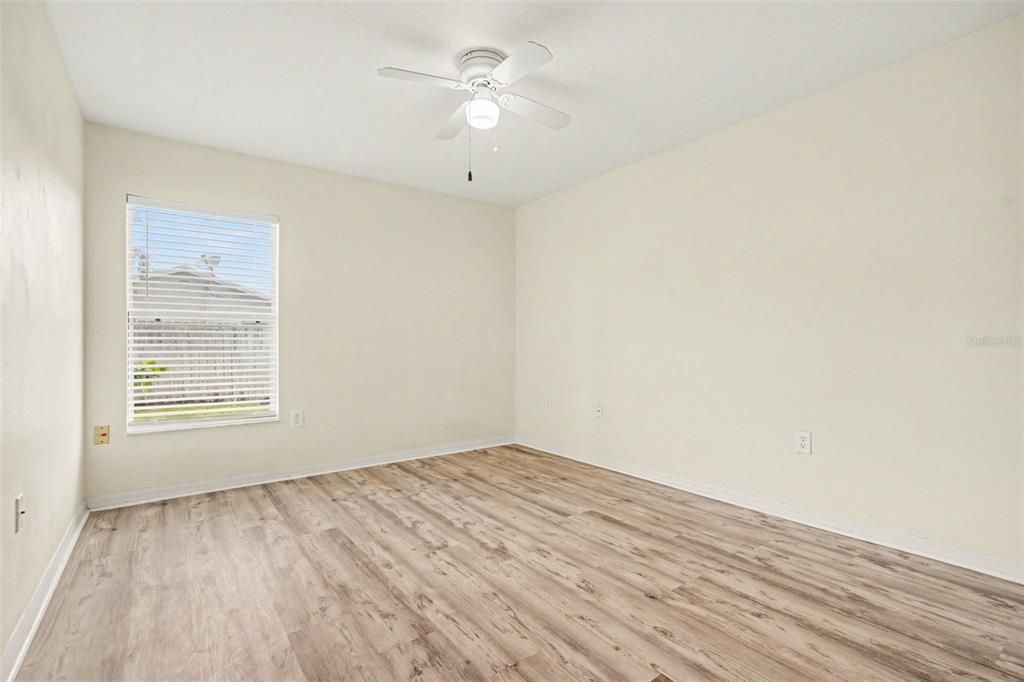 For Sale: $529,000 (3 beds, 2 baths, 1692 Square Feet)