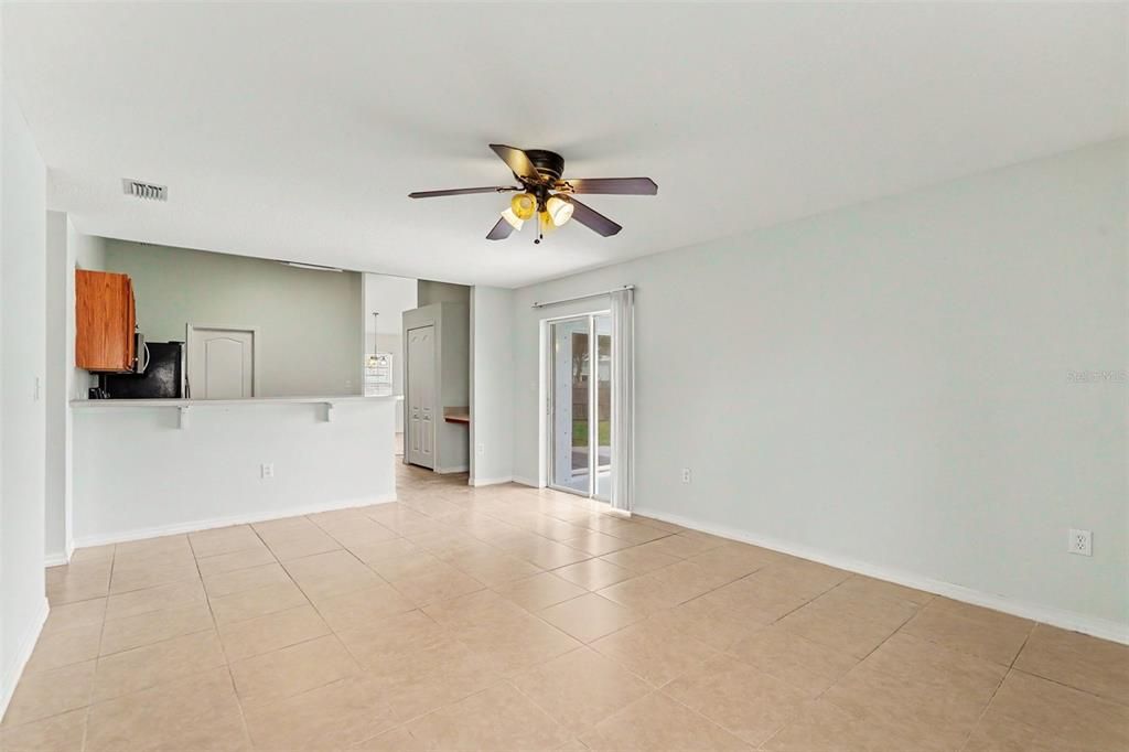 For Sale: $529,000 (3 beds, 2 baths, 1692 Square Feet)