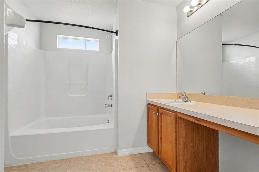 For Sale: $529,000 (3 beds, 2 baths, 1692 Square Feet)