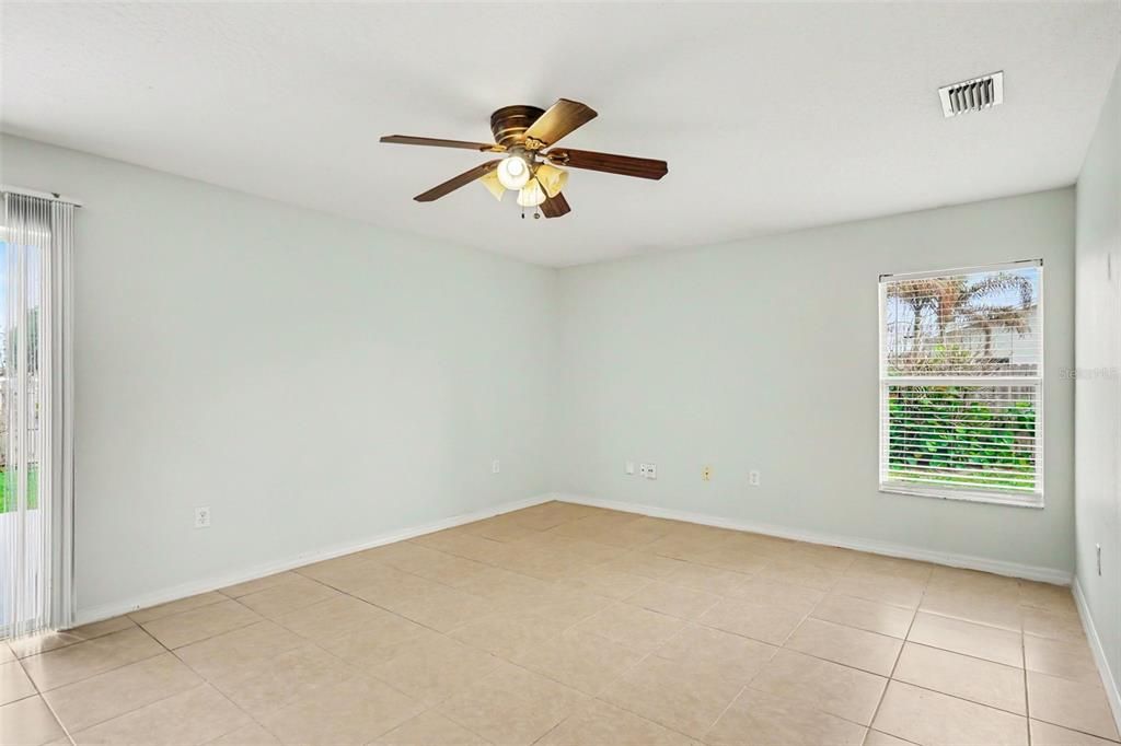 For Sale: $529,000 (3 beds, 2 baths, 1692 Square Feet)