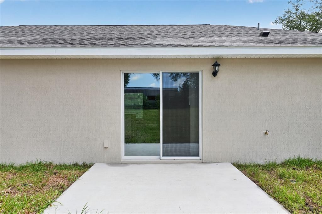For Sale: $234,000 (3 beds, 2 baths, 1286 Square Feet)