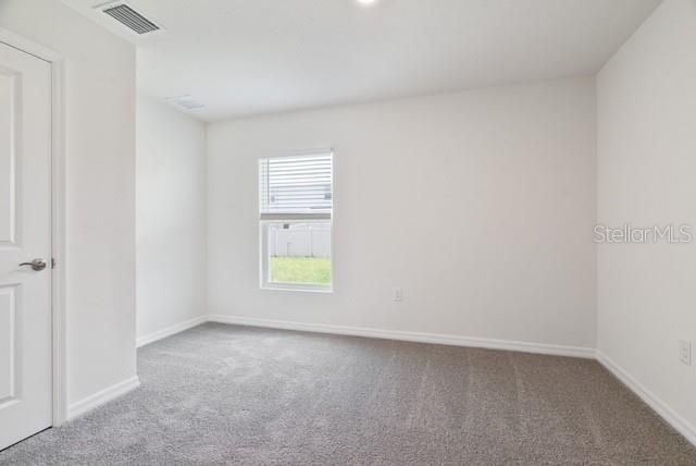 For Rent: $2,400 (5 beds, 3 baths, 2481 Square Feet)