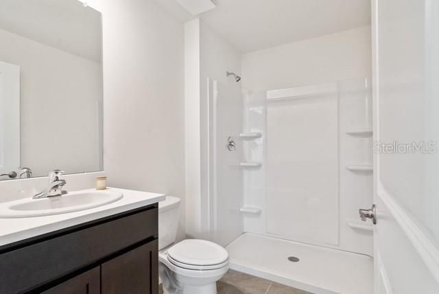 For Rent: $2,400 (5 beds, 3 baths, 2481 Square Feet)