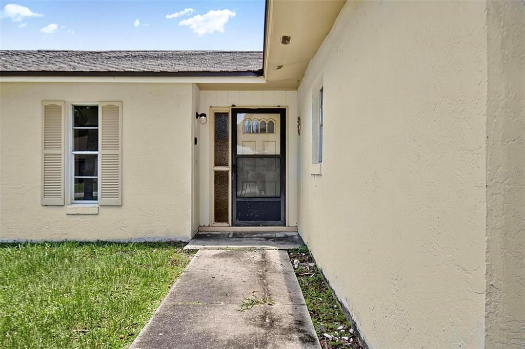 Active With Contract: $210,000 (3 beds, 2 baths, 1263 Square Feet)