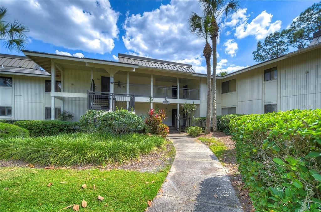For Rent: $1,450 (1 beds, 1 baths, 800 Square Feet)