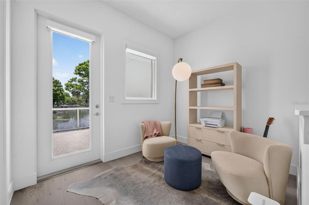 En Venta: $1,339,000 (3 camas, 3 baños, 2377 Pies cuadrados)
