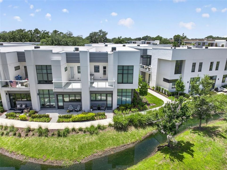 En Venta: $1,339,000 (3 camas, 3 baños, 2377 Pies cuadrados)