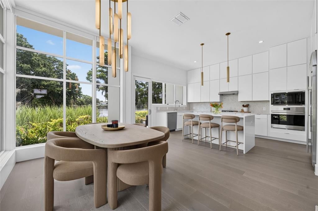 En Venta: $1,339,000 (3 camas, 3 baños, 2377 Pies cuadrados)