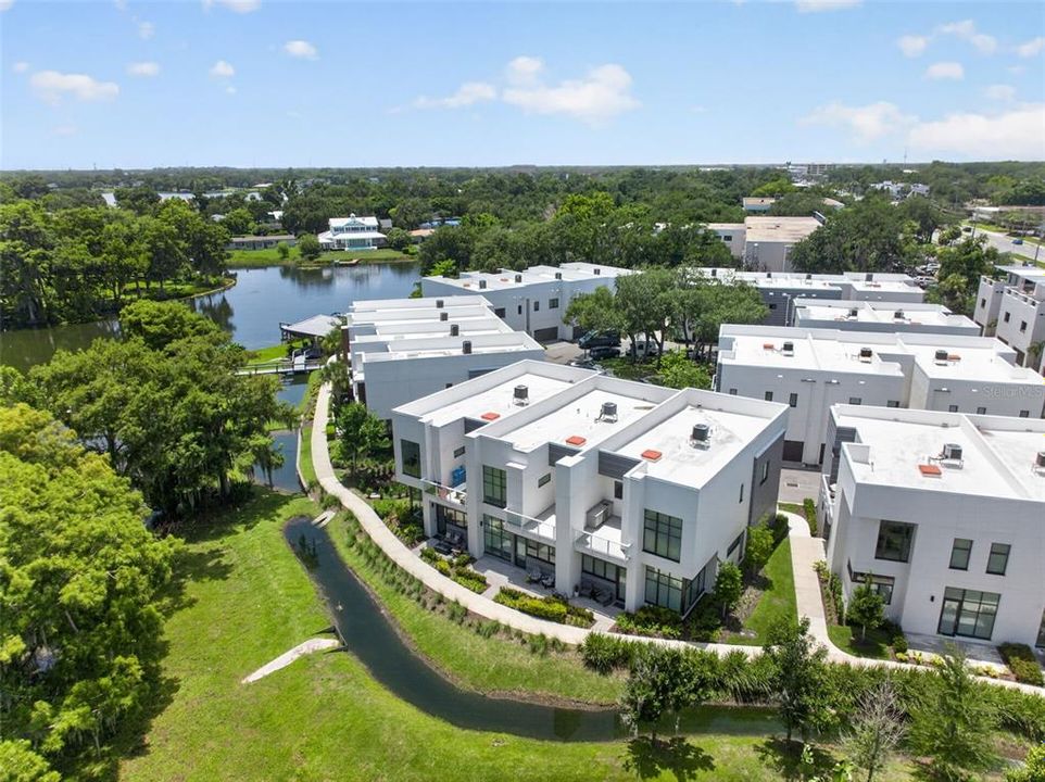 En Venta: $1,339,000 (3 camas, 3 baños, 2377 Pies cuadrados)