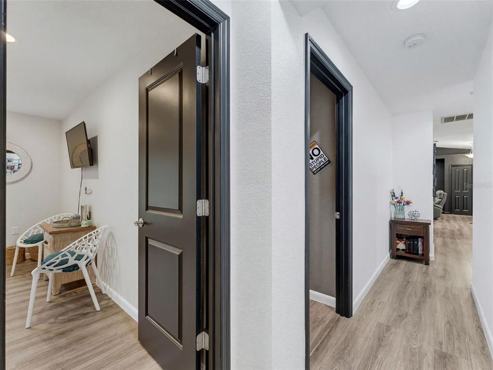 На продажу: $749,900 (6 спален, 3 ванн, 2620 Квадратных фут)