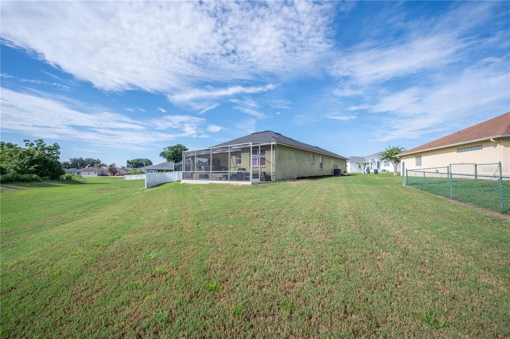 For Sale: $329,900 (4 beds, 2 baths, 1917 Square Feet)