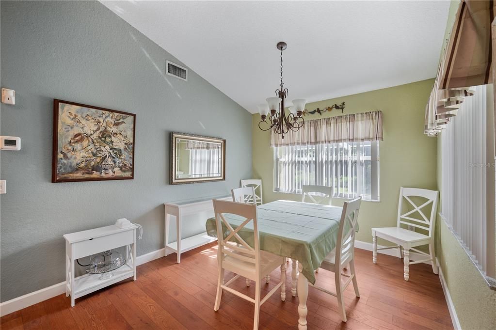 For Sale: $329,900 (4 beds, 2 baths, 1917 Square Feet)