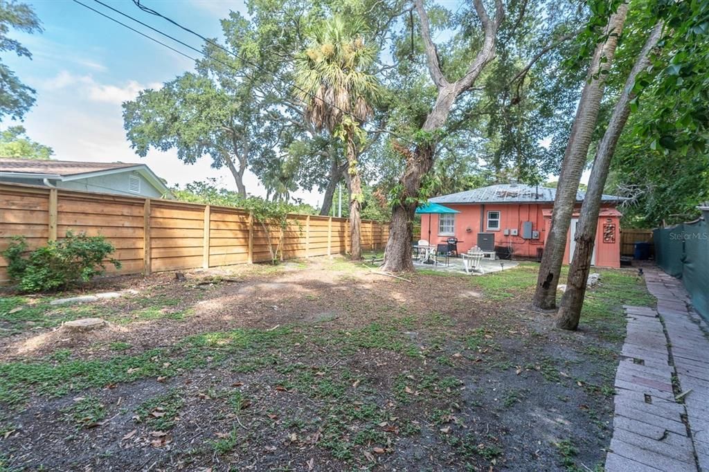 En Venta: $305,000 (2 camas, 1 baños, 780 Pies cuadrados)