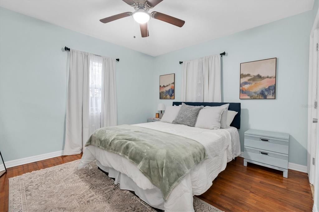 En Venta: $305,000 (2 camas, 1 baños, 780 Pies cuadrados)