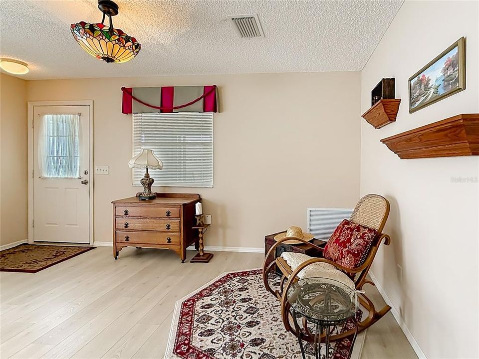 En Venta: $245,900 (2 camas, 2 baños, 1188 Pies cuadrados)