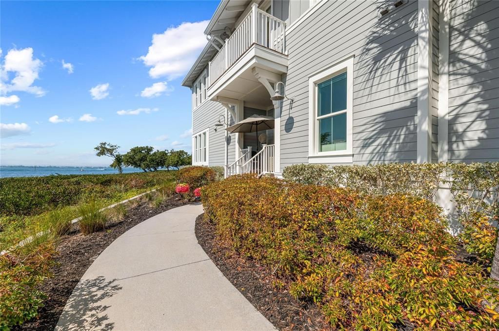 For Sale: $1,650,000 (4 beds, 3 baths, 2214 Square Feet)