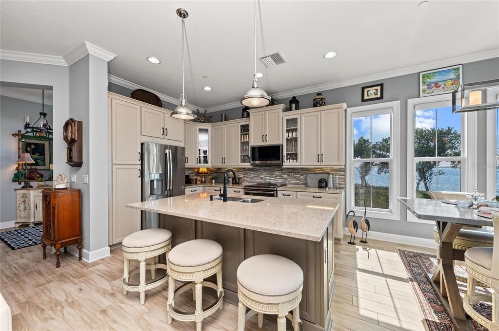 For Sale: $1,650,000 (4 beds, 3 baths, 2214 Square Feet)