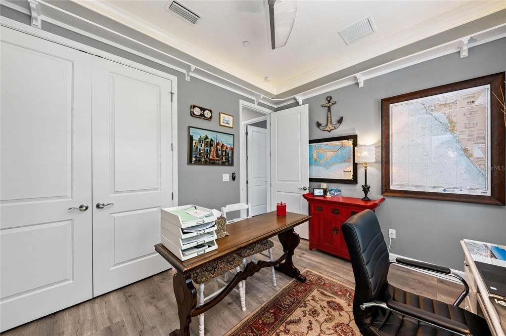 For Sale: $1,650,000 (4 beds, 3 baths, 2214 Square Feet)