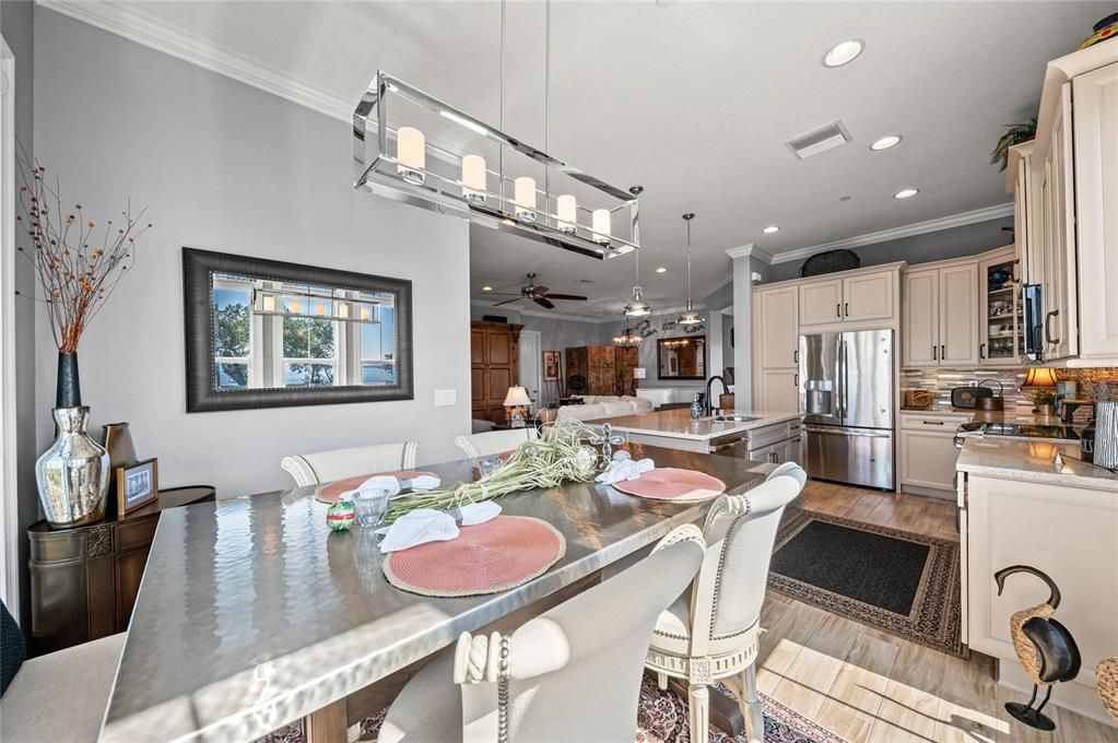 For Sale: $1,650,000 (4 beds, 3 baths, 2214 Square Feet)