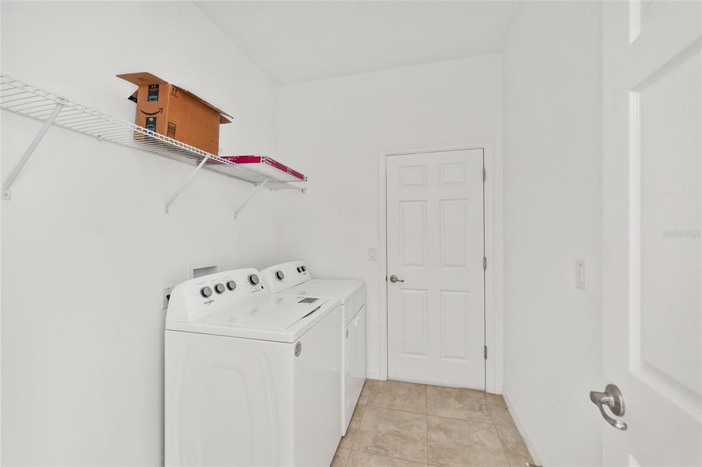 En Renta: $2,550 (4 camas, 2 baños, 1910 Pies cuadrados)