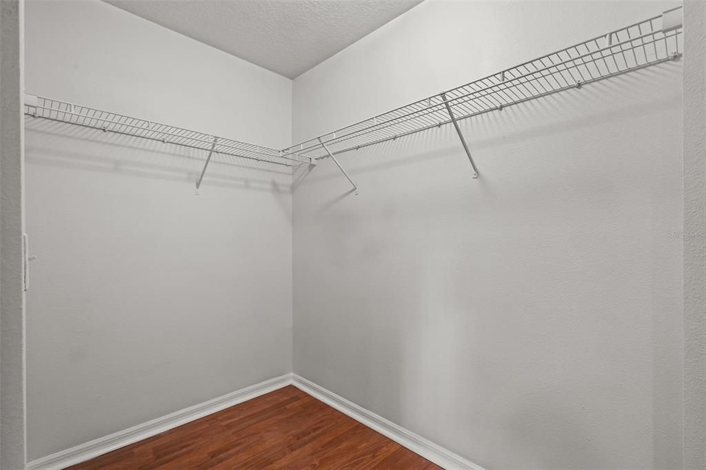 For Sale: $244,900 (3 beds, 2 baths, 1573 Square Feet)