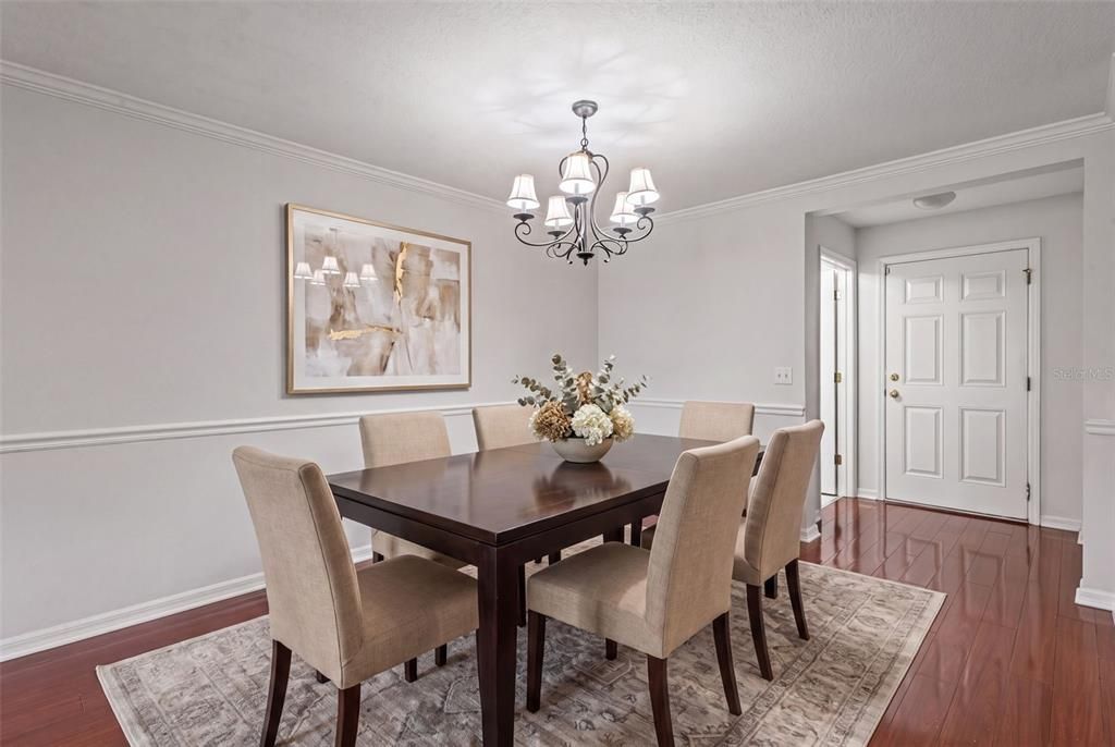For Sale: $244,900 (3 beds, 2 baths, 1573 Square Feet)