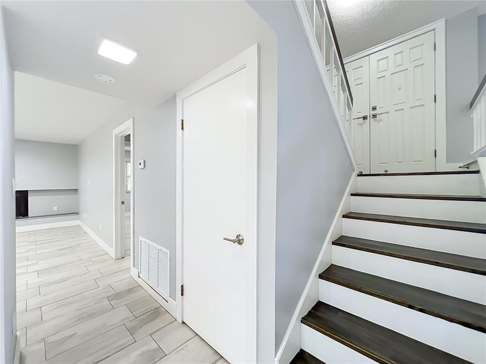 En Venta: $540,000 (4 camas, 2 baños, 2237 Pies cuadrados)