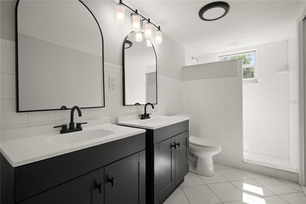 For Sale: $445,000 (3 beds, 3 baths, 2144 Square Feet)