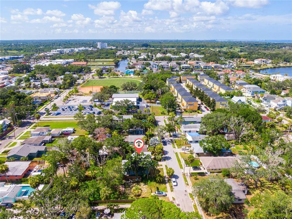 For Sale: $445,000 (3 beds, 3 baths, 2144 Square Feet)