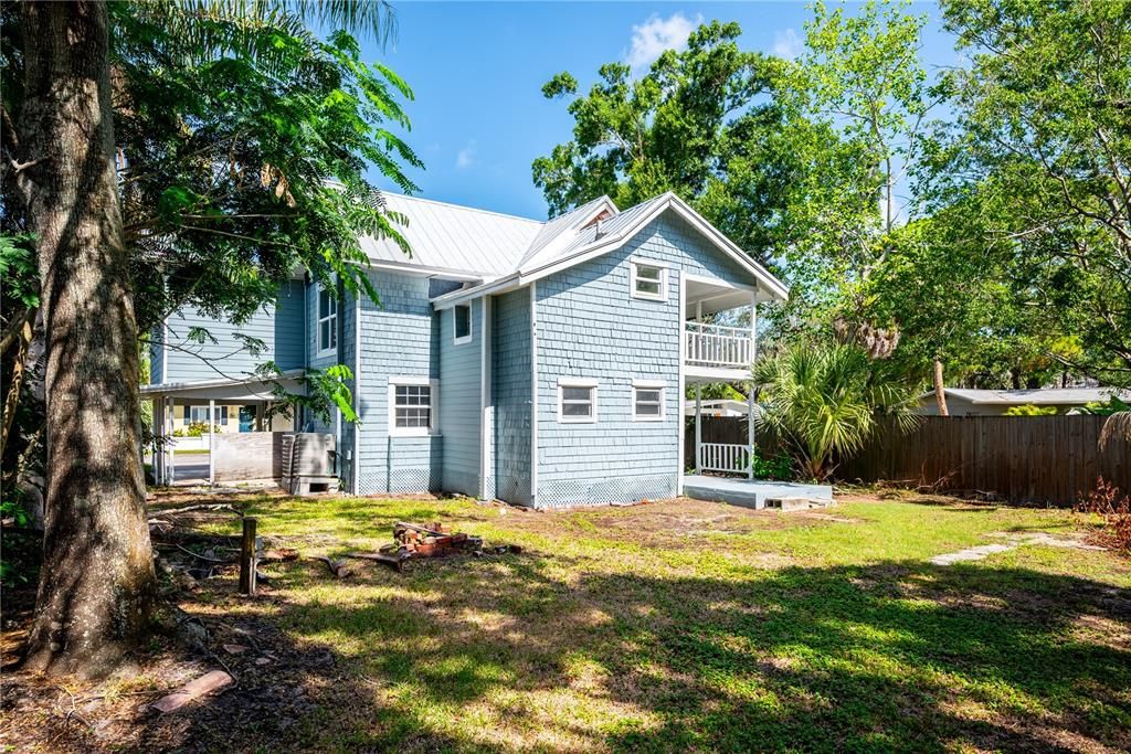 For Sale: $445,000 (3 beds, 3 baths, 2144 Square Feet)