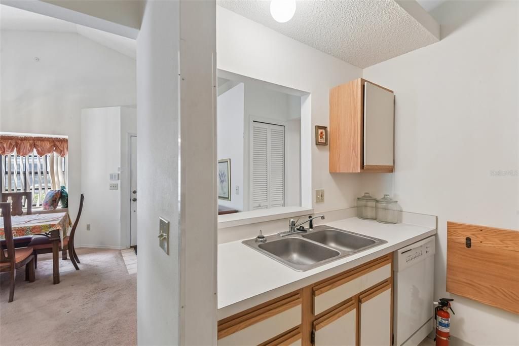 En Venta: $189,900 (3 camas, 2 baños, 1080 Pies cuadrados)