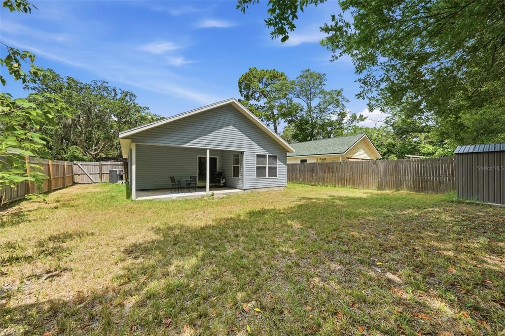 For Sale: $214,900 (3 beds, 2 baths, 1343 Square Feet)