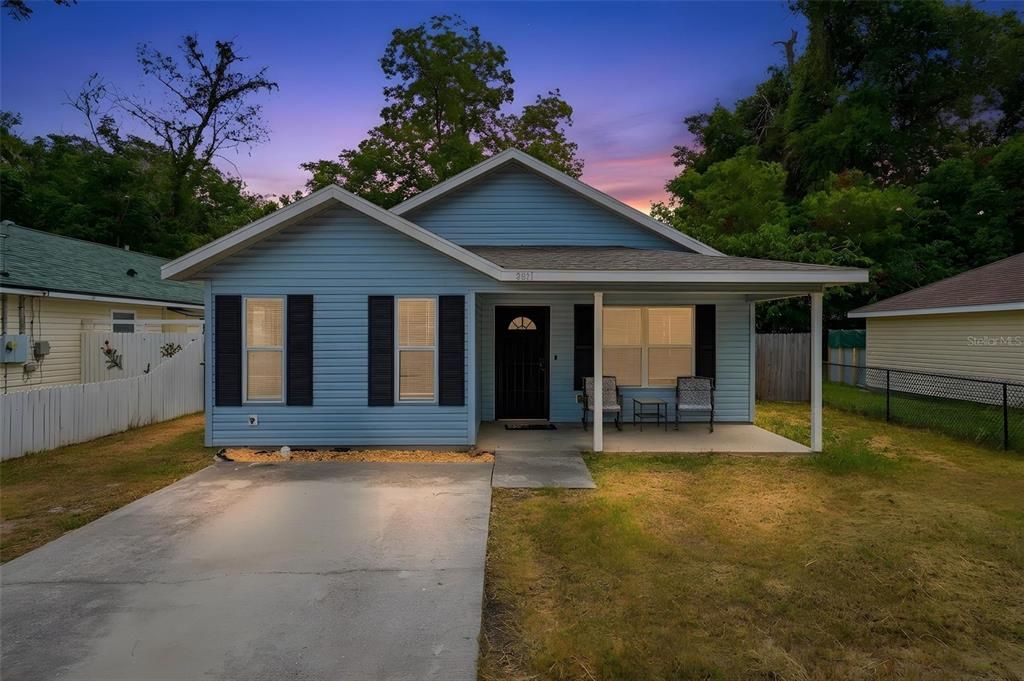 For Sale: $214,900 (3 beds, 2 baths, 1343 Square Feet)