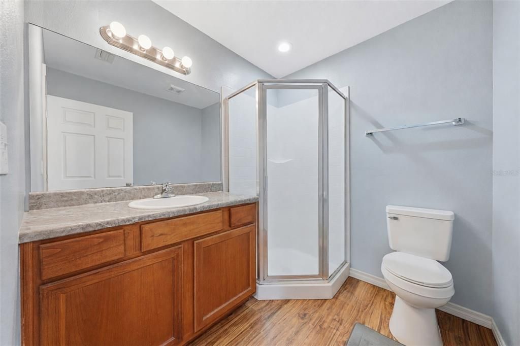 For Sale: $214,900 (3 beds, 2 baths, 1343 Square Feet)