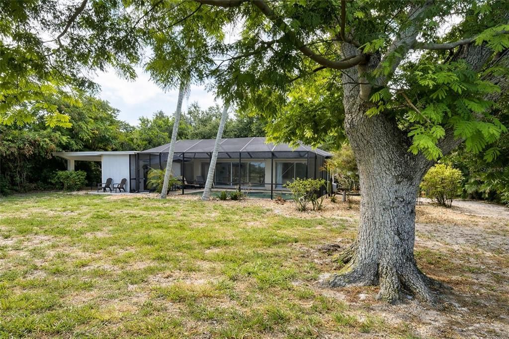 На продажу: $349,000 (3 спален, 3 ванн, 1176 Квадратных фут)