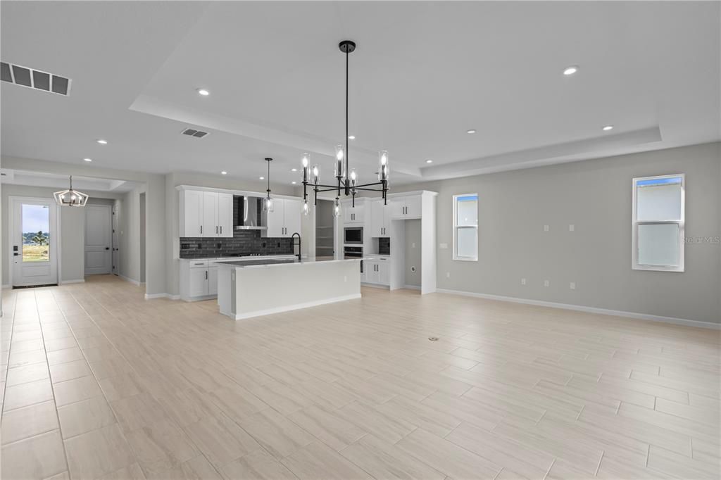 На продажу: $519,990 (3 спален, 3 ванн, 2129 Квадратных фут)