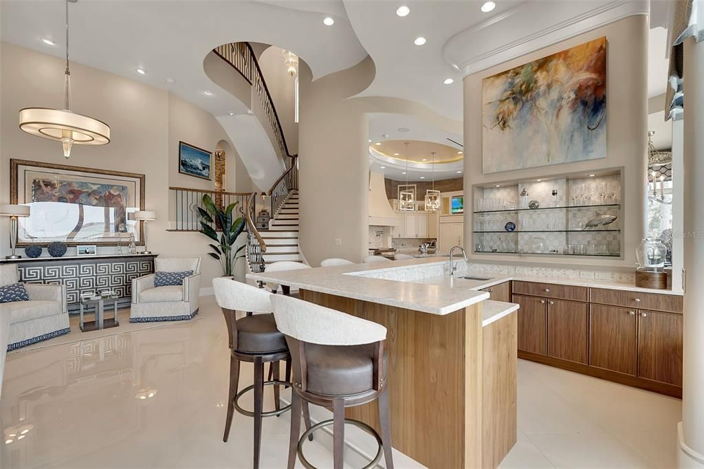 На продажу: $14,950,000 (4 спален, 4 ванн, 5843 Квадратных фут)
