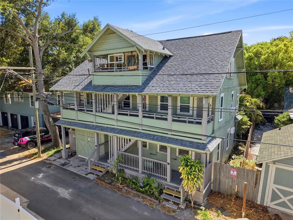 For Rent: $1,200 (0 beds, 1 baths, 250 Square Feet)